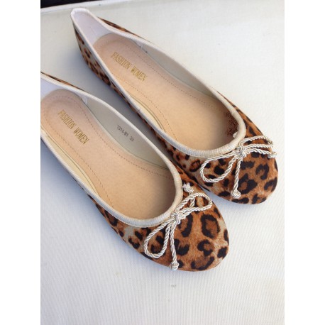 ballerines leopard ask for sizes